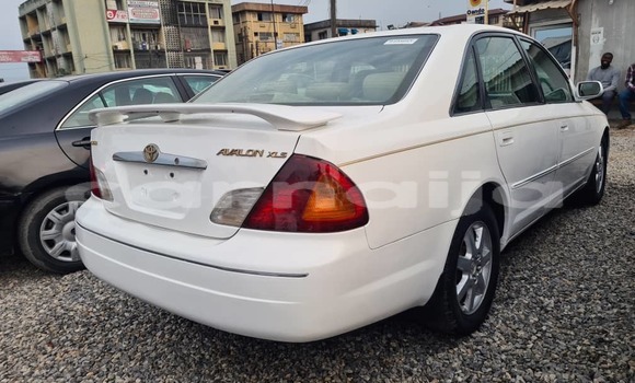 Acheter Occasion Voiture Toyota Avalon Blanc à Lagos, État de Lagos Acheter Occasion Voiture Toyota Avalon Blanc à Lagos, État de Lagos
