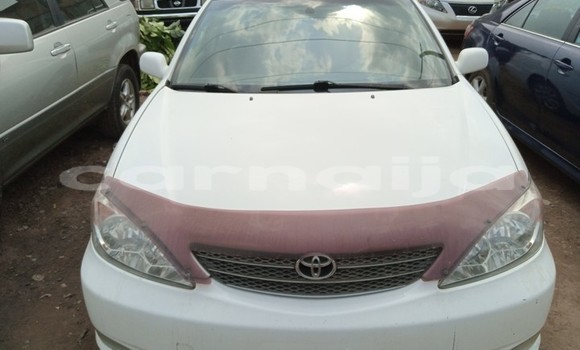 Buy Import Toyota Camry White Car in Ipokia in Ogun State Buy Import Toyota Camry White Car in Ipokia in Ogun State