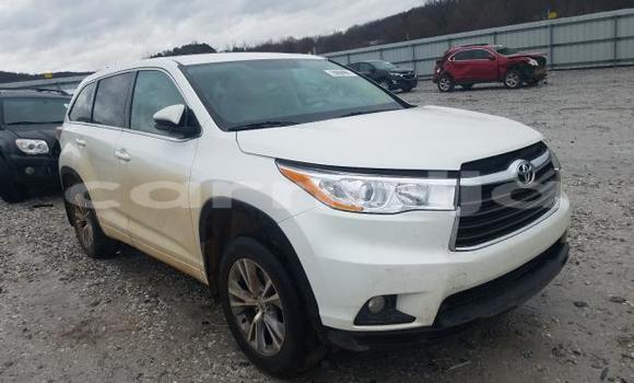 Buy Used Toyota Highlander White Car in Abuja in Lagos State