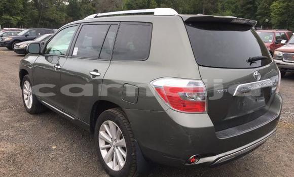 Acheter Occasion Voiture Toyota Highlander Marron à Abuja, État de Lagos Acheter Occasion Voiture Toyota Highlander Marron à Abuja, État de Lagos