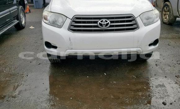 Acheter Occasion Voiture Toyota Highlander Blanc à Abuja, État de Lagos Acheter Occasion Voiture Toyota Highlander Blanc à Abuja, État de Lagos