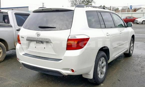 Acheter Occasion Voiture Toyota Highlander Blanc à Abuja, État de Lagos Acheter Occasion Voiture Toyota Highlander Blanc à Abuja, État de Lagos