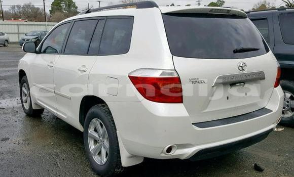 Acheter Occasion Voiture Toyota Highlander Blanc à Abuja, État de Lagos Acheter Occasion Voiture Toyota Highlander Blanc à Abuja, État de Lagos