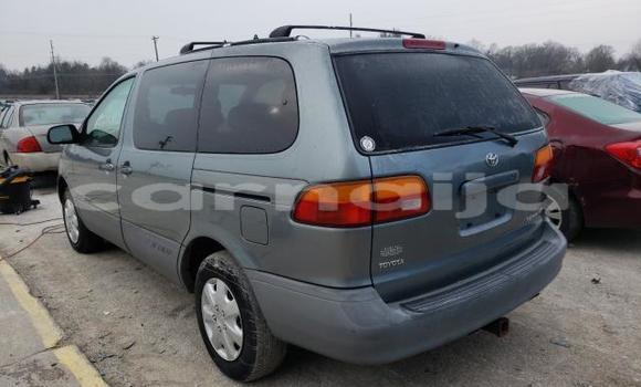 Acheter Neuf Voiture Toyota Sienna Noir à Maiduguri, État de Borno Acheter Neuf Voiture Toyota Sienna Noir à Maiduguri, État de Borno