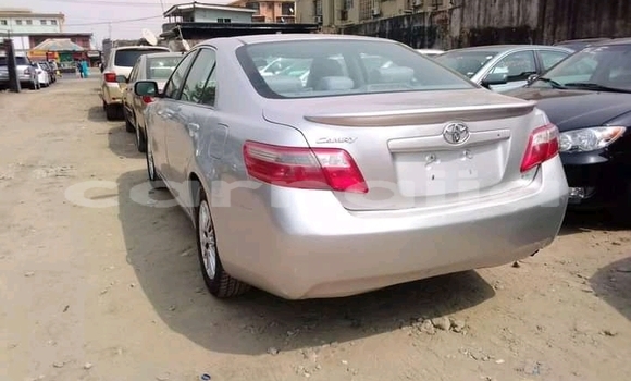 Acheter Occasion Voiture Toyota Camry Gris à Abeokuta, État d'Ogun Acheter Occasion Voiture Toyota Camry Gris à Abeokuta, État d'Ogun