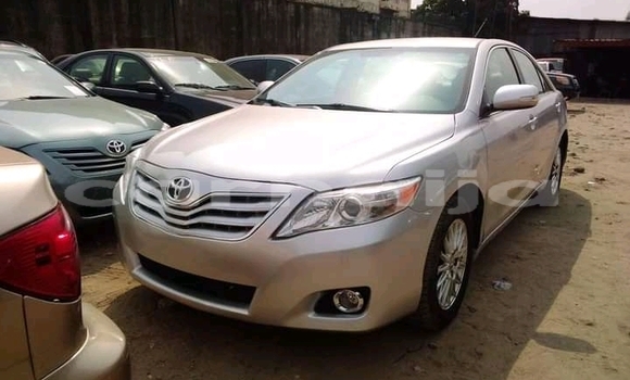 Acheter Occasion Voiture Toyota Camry Gris à Abeokuta, État d'Ogun Acheter Occasion Voiture Toyota Camry Gris à Abeokuta, État d'Ogun