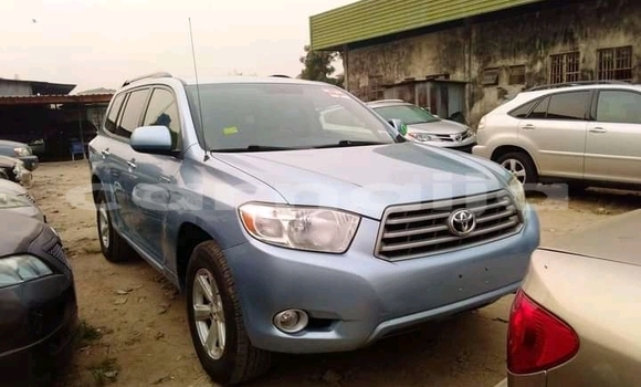 Buy Used Toyota Highlander Blue Car in Apapa in Lagos State Buy Used Toyota Highlander Blue Car in Apapa in Lagos State