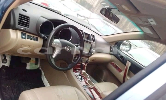 Acheter Occasion Voiture Toyota Highlander Bleu à Apapa, État de Lagos Acheter Occasion Voiture Toyota Highlander Bleu à Apapa, État de Lagos