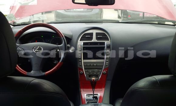 Acheter Occasion Voiture Lexus ES Rouge à Oyo, État d'Oyo Acheter Occasion Voiture Lexus ES Rouge à Oyo, État d'Oyo