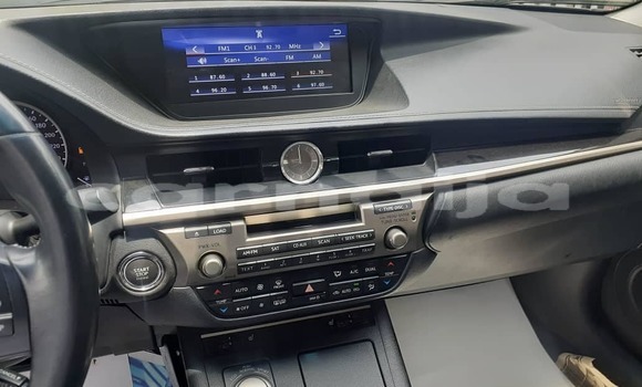 Acheter Occasion Voiture Lexus ES Noir à Ondo, État d'Ondo Acheter Occasion Voiture Lexus ES Noir à Ondo, État d'Ondo