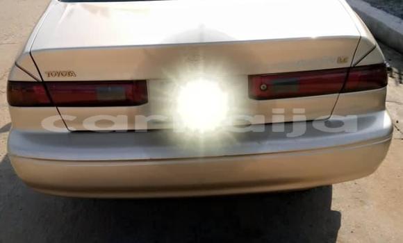 Acheter Occasion Voiture Toyota Camry Beige à Aba, État d'Abia Acheter Occasion Voiture Toyota Camry Beige à Aba, État d'Abia