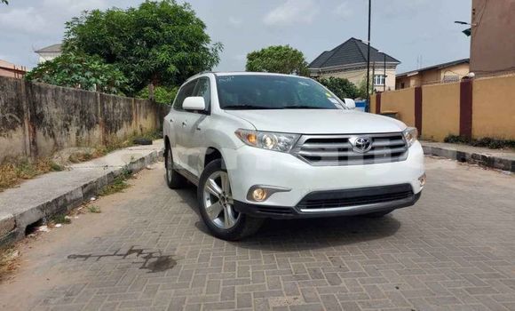 Acheter Occasion Voiture Toyota Highlander Blanc à Lagos, État de Lagos