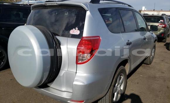 Buy Import Toyota RAV4 Silver Car in Daura in Katsina Buy Import Toyota RAV4 Silver Car in Daura in Katsina