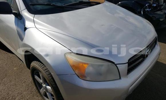 Buy Import Toyota RAV4 Silver Car in Daura in Katsina Buy Import Toyota RAV4 Silver Car in Daura in Katsina
