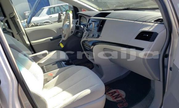 Buy Import Toyota Sienna Silver Car in Daura in Katsina Buy Import Toyota Sienna Silver Car in Daura in Katsina