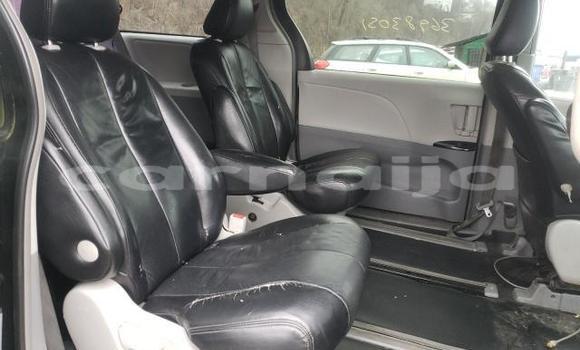 Buy Import Toyota Sienna Black Car in Daura in Katsina