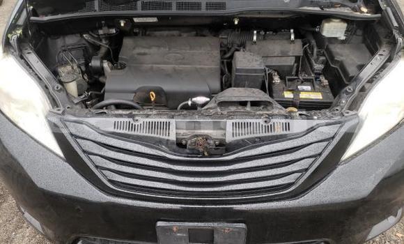 Buy Import Toyota Sienna Black Car in Daura in Katsina Buy Import Toyota Sienna Black Car in Daura in Katsina