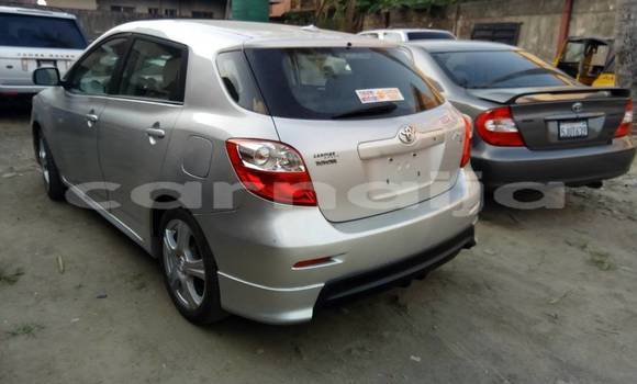 Acheter Import Voiture Toyota Matrix Gris à Ipokia, État d'Ogun Acheter Import Voiture Toyota Matrix Gris à Ipokia, État d'Ogun