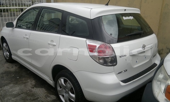 Buy Import Toyota Matrix White Car in Ipokia in Ogun State