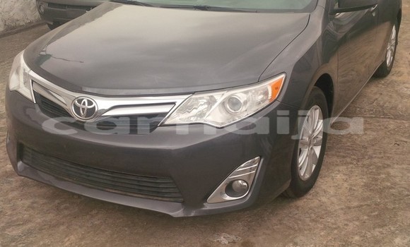 Acheter Import Voiture Toyota Camry Noir à Ipoti, Ekiti Acheter Import Voiture Toyota Camry Noir à Ipoti, Ekiti