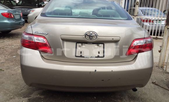 Acheter Import Voiture Toyota Camry Beige à Ipokia, État d'Ogun