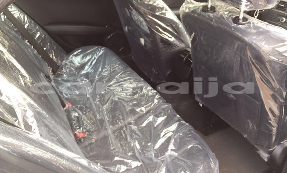 Acheter Import Voiture Mercedes-Benz C–Class Blanc à Ipokia, État d'Ogun Acheter Import Voiture Mercedes-Benz C–Class Blanc à Ipokia, État d'Ogun