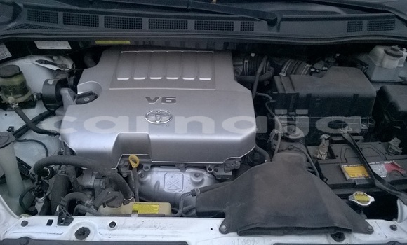 Acheter Import Voiture Toyota Sienna Blanc à Ipokia, État d'Ogun Acheter Import Voiture Toyota Sienna Blanc à Ipokia, État d'Ogun