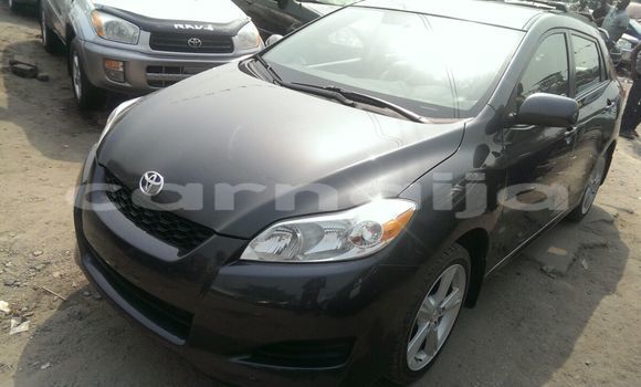 Acheter Import Voiture Toyota Matrix Noir à Ipokia, État d'Ogun Acheter Import Voiture Toyota Matrix Noir à Ipokia, État d'Ogun