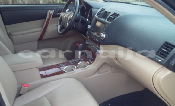 Acheter Import Voiture Toyota Highlander Noir à Gombe, État de Gombe Acheter Import Voiture Toyota Highlander Noir à Gombe, État de Gombe