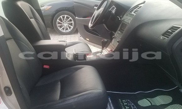 Acheter Neuf Voiture Lexus ES 300 Marron à Lagos, État de Lagos Acheter Neuf Voiture Lexus ES 300 Marron à Lagos, État de Lagos