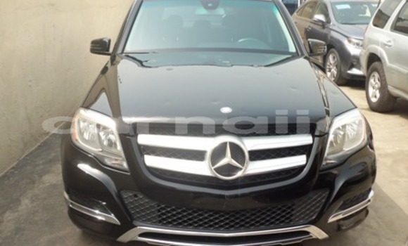 Acheter Import Voiture Mercedes-Benz C–Class Noir à Ipokia, État d'Ogun Acheter Import Voiture Mercedes-Benz C–Class Noir à Ipokia, État d'Ogun