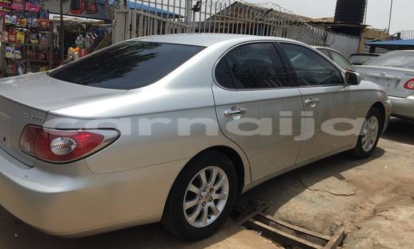 Buy Used Lexus ES 300 Silver Car in Lagos in Lagos State