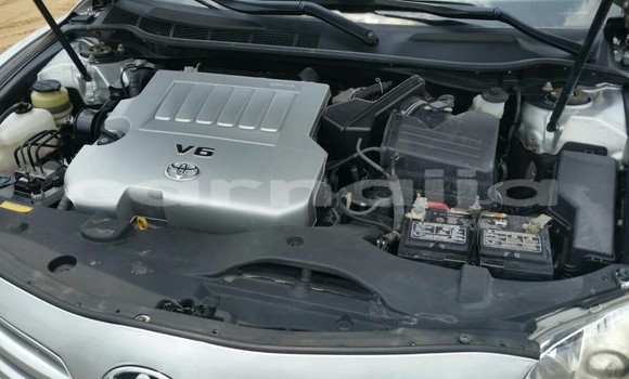 Buy Import Toyota Camry White Car in Ipokia in Ogun State Buy Import Toyota Camry White Car in Ipokia in Ogun State