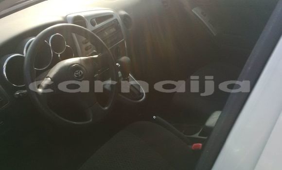 Acheter Import Voiture Toyota Matrix Gris à Ipokia, État d'Ogun Acheter Import Voiture Toyota Matrix Gris à Ipokia, État d'Ogun