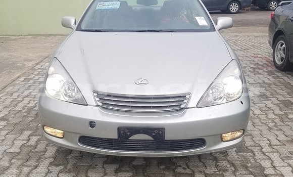 Acheter Import Voiture Lexus ES Gris à Ipokia, État d'Ogun Acheter Import Voiture Lexus ES Gris à Ipokia, État d'Ogun