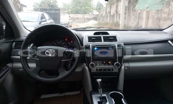 Acheter Occasion Voiture Toyota Camry Noir à Ipokia, État d'Ogun Acheter Occasion Voiture Toyota Camry Noir à Ipokia, État d'Ogun