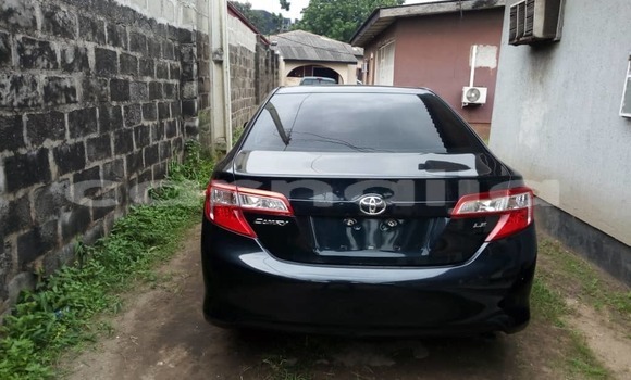 Acheter Occasion Voiture Toyota Camry Noir à Ipokia, État d'Ogun Acheter Occasion Voiture Toyota Camry Noir à Ipokia, État d'Ogun