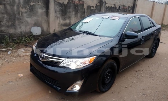 Acheter Occasion Voiture Toyota Camry Noir à Ipokia, État d'Ogun Acheter Occasion Voiture Toyota Camry Noir à Ipokia, État d'Ogun