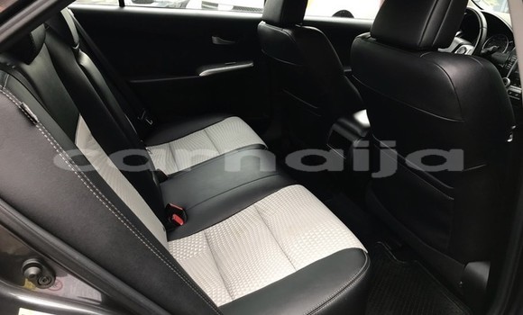 Acheter Import Voiture Toyota Camry Noir à Ipokia, État d'Ogun Acheter Import Voiture Toyota Camry Noir à Ipokia, État d'Ogun