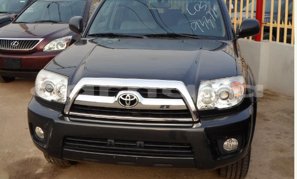 Acheter Import Voiture Toyota 4Runner Noir à Ipokia, État d'Ogun Acheter Import Voiture Toyota 4Runner Noir à Ipokia, État d'Ogun