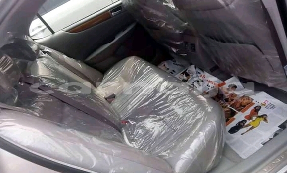 Buy Import Lexus ES Silver Car in Ipokia in Ogun State Buy Import Lexus ES Silver Car in Ipokia in Ogun State