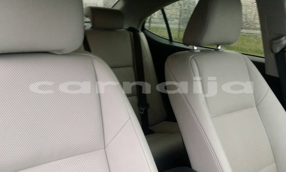 Buy Used Lexus ES Silver Car in Lagos in Lagos State Buy Used Lexus ES Silver Car in Lagos in Lagos State