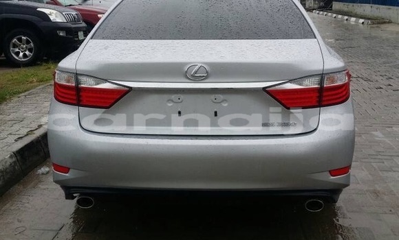 Acheter Occasion Voiture Lexus ES Gris à Lagos, État de Lagos Acheter Occasion Voiture Lexus ES Gris à Lagos, État de Lagos