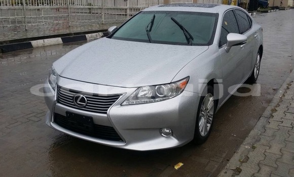 Acheter Occasion Voiture Lexus ES Gris à Lagos, État de Lagos Acheter Occasion Voiture Lexus ES Gris à Lagos, État de Lagos