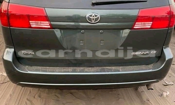 Acheter Occasion Voiture Toyota Sienna Vert à Lagos, État de Lagos Acheter Occasion Voiture Toyota Sienna Vert à Lagos, État de Lagos