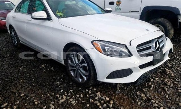 Buy Used Mercedes-Benz 300–Series White Car in Lagos in Lagos State