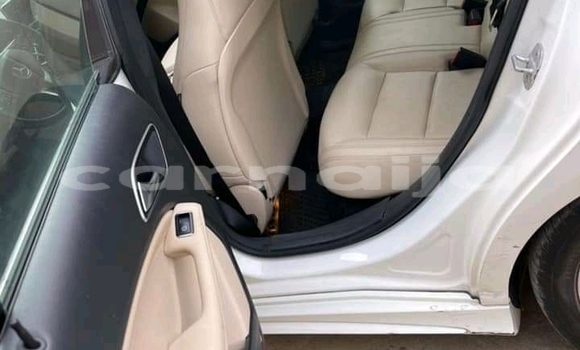 Acheter Occasion Voiture Mercedes-Benz CLS250 Blanc à Lagos, État de Lagos Acheter Occasion Voiture Mercedes-Benz CLS250 Blanc à Lagos, État de Lagos