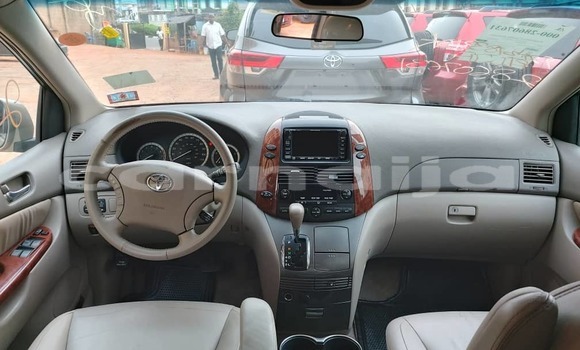Acheter Occasion Voiture Toyota Sienna Marron à Lagos, État de Lagos Acheter Occasion Voiture Toyota Sienna Marron à Lagos, État de Lagos