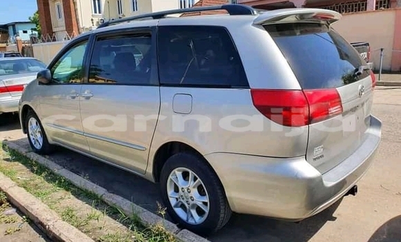 Acheter Neuf Voiture Toyota Sienna Gris à Lagos, État de Lagos Acheter Neuf Voiture Toyota Sienna Gris à Lagos, État de Lagos