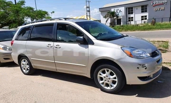 Acheter Neuf Voiture Toyota Sienna Gris à Lagos, État de Lagos Acheter Neuf Voiture Toyota Sienna Gris à Lagos, État de Lagos